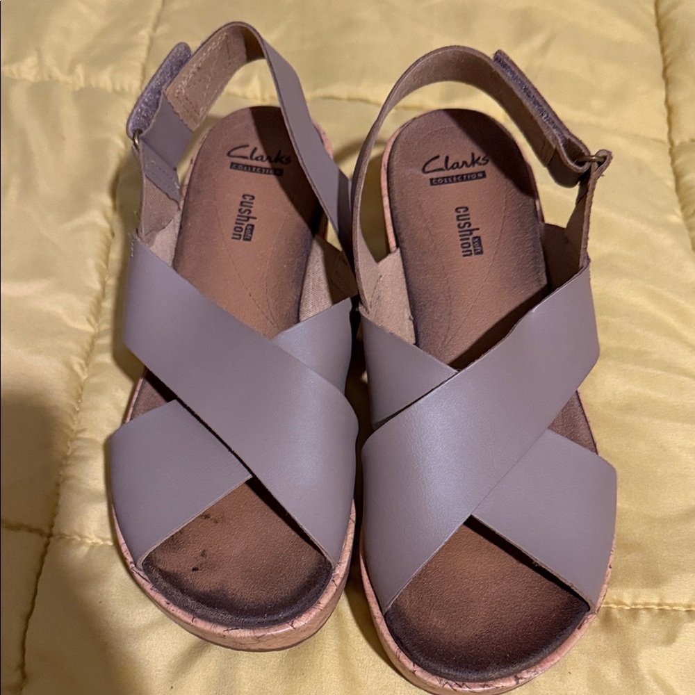 Clarks Women's Taupe Sandals